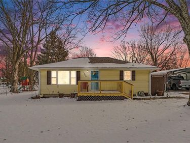 1404 N Howenstein Avenue, Cameron, MO 64429