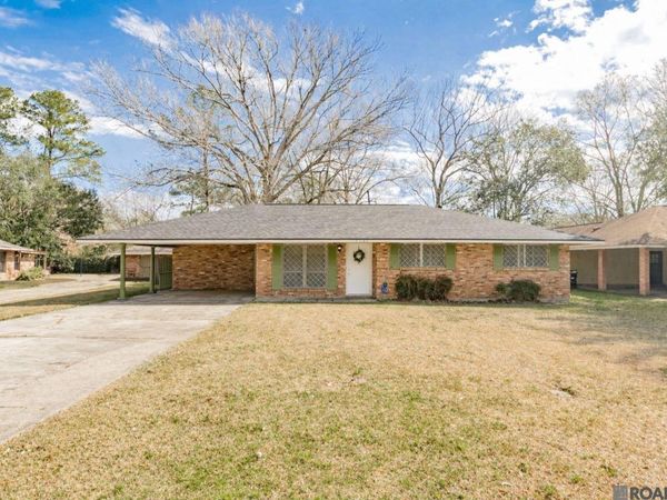 9684 Leadale Dr, Baton Rouge, LA 70811