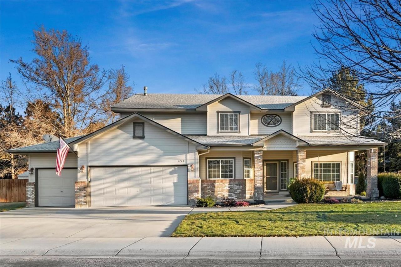 1712 E Myrtle Beach Ct, Eagle, ID 83616 Main Photo