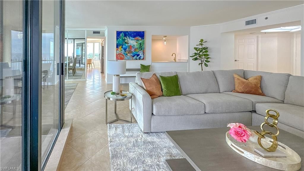 4251 Gulf Shore Blvd N, Unit 18A, Naples, FL 34103 Photo