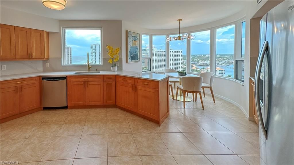 4251 Gulf Shore Blvd N, Unit 18A, Naples, FL 34103 Photo