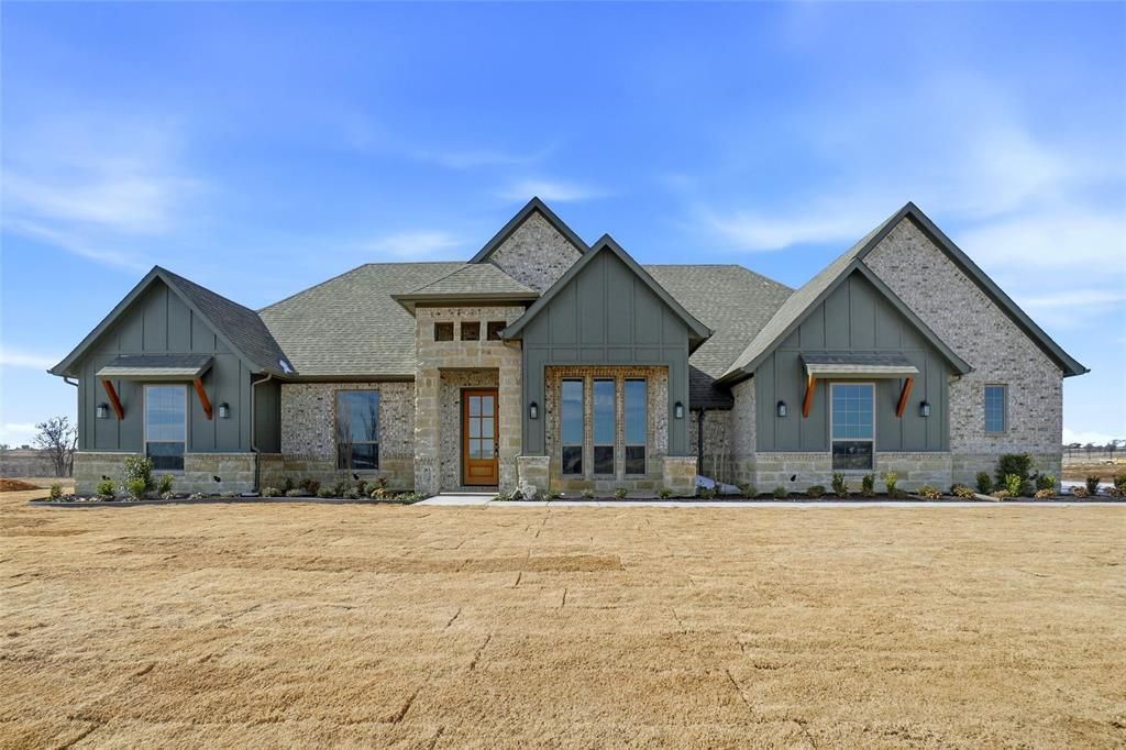 6921 Eagle Creek Drive, Godley, TX 76044 Main Photo