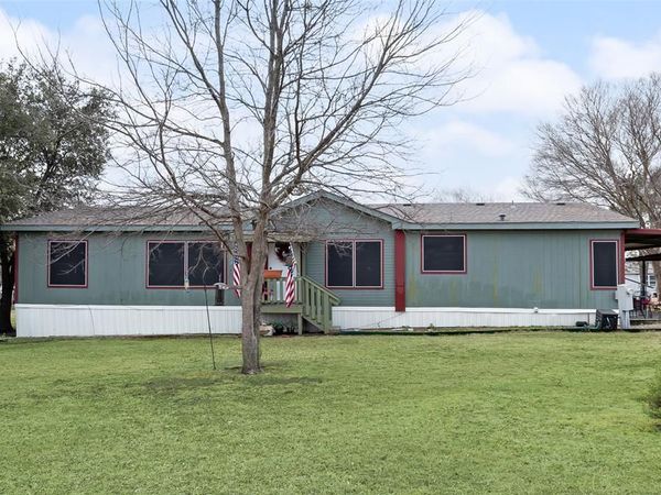 9616 Kelly Lane, Alvarado, TX 76009