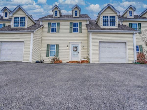 865 Barclay Drive, Abingdon, VA 24210