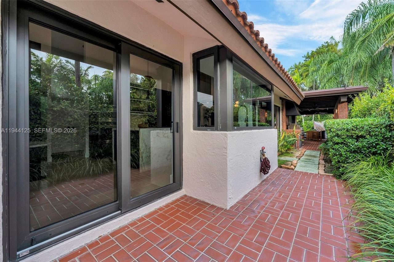 7819 SW 89th Ln, Miami, FL 33156 Photo