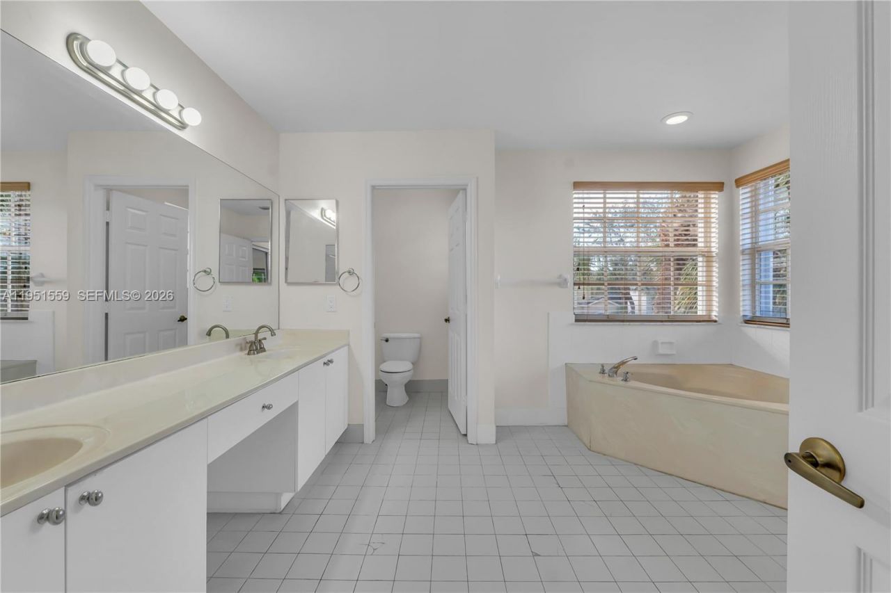 5323 NW 125th Ave, Coral Springs, FL 33076 Photo