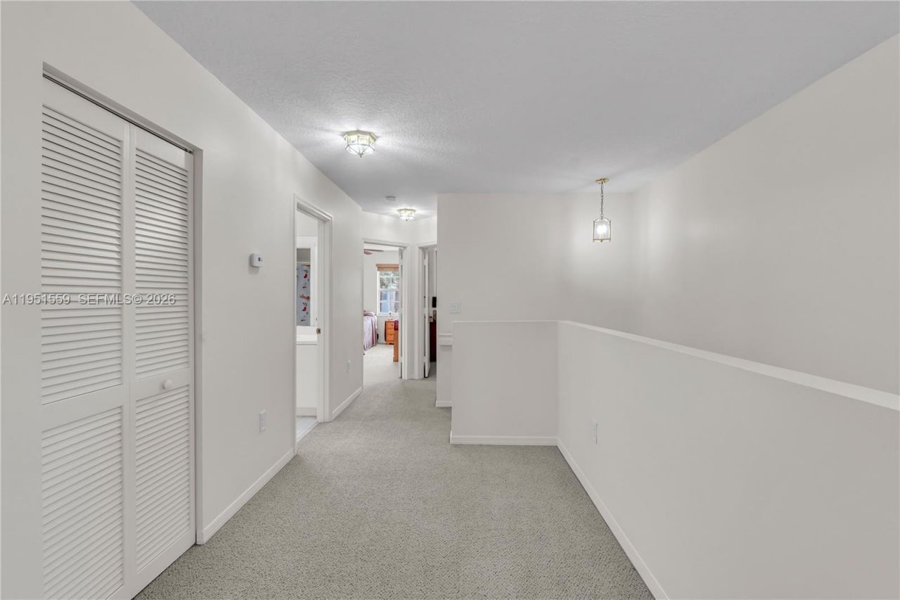 5323 NW 125th Ave, Coral Springs, FL 33076 Photo