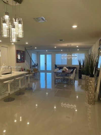 6484 NW 103rd Place, Unit 6484, Doral, FL 33178 Photo