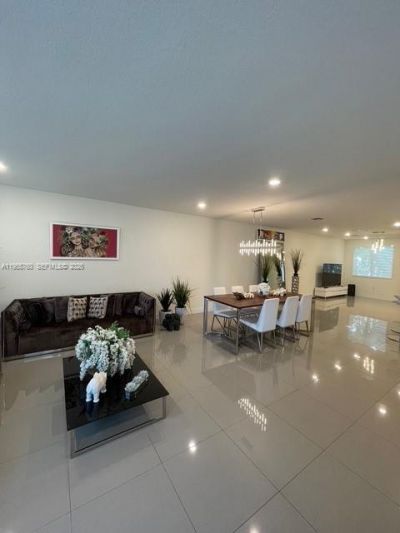 6484 NW 103rd Place, Unit 6484, Doral, FL 33178 Photo