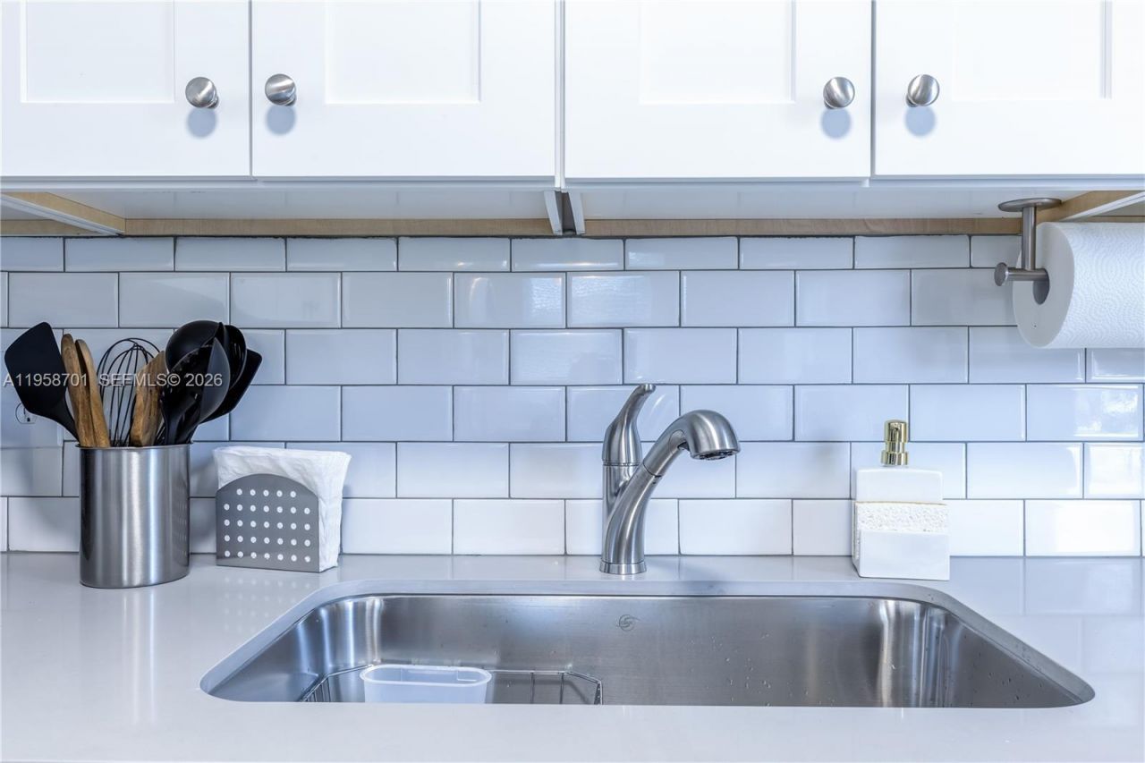 2748 NE 32nd St , Unit 1-7, Fort Lauderdale, FL 33306 Photo