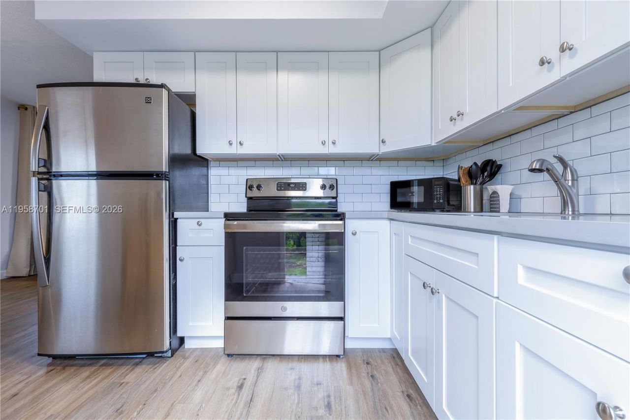 2748 NE 32nd St , Unit 1-7, Fort Lauderdale, FL 33306 Photo