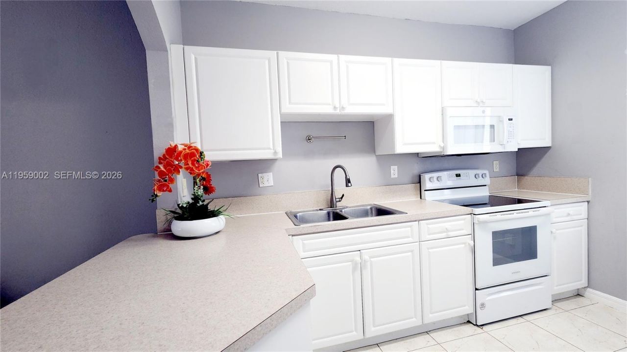 741 SE 2nd St, Unit 741, Homestead, FL 33030 Photo