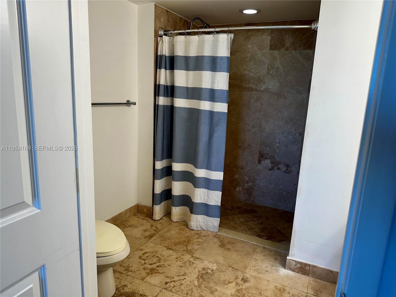 3232 SW 22nd Ter, Unit 1604, Miami, FL 33145 Photo