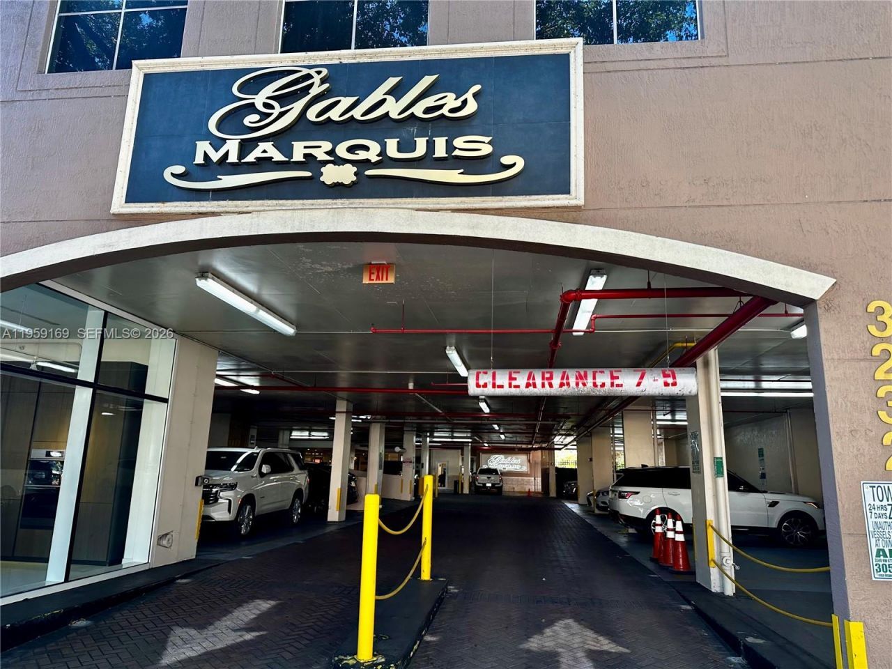 3232 SW 22nd Ter, Unit 1604, Miami, FL 33145 Photo