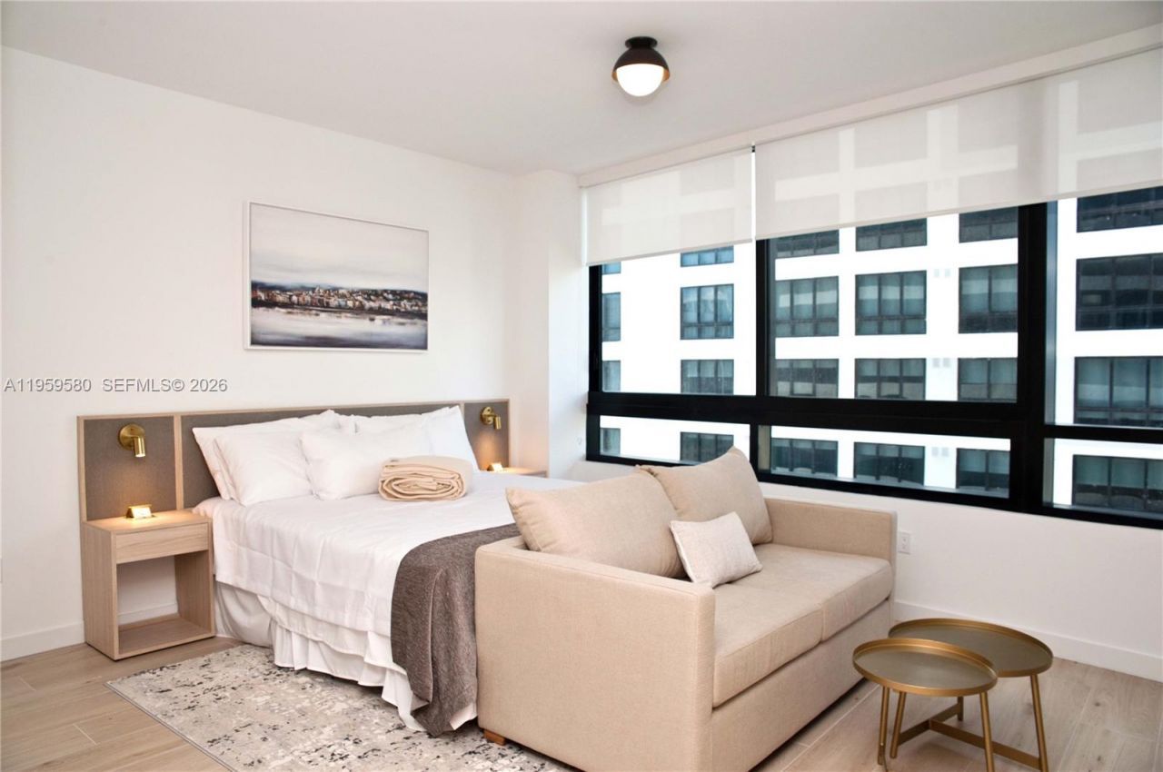 225 N Miami Ave, Unit 2306, Miami, FL 33128 Photo