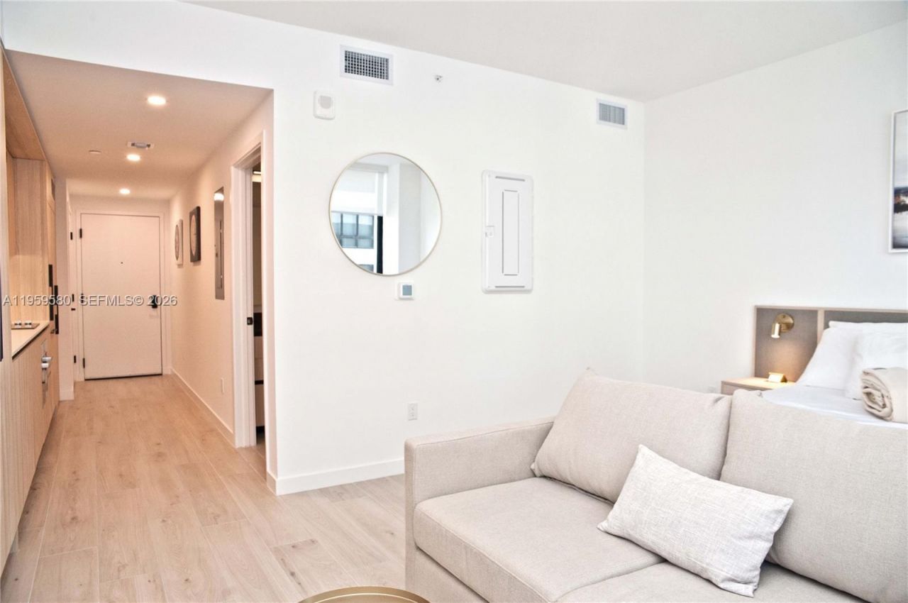 225 N Miami Ave, Unit 2306, Miami, FL 33128 Photo