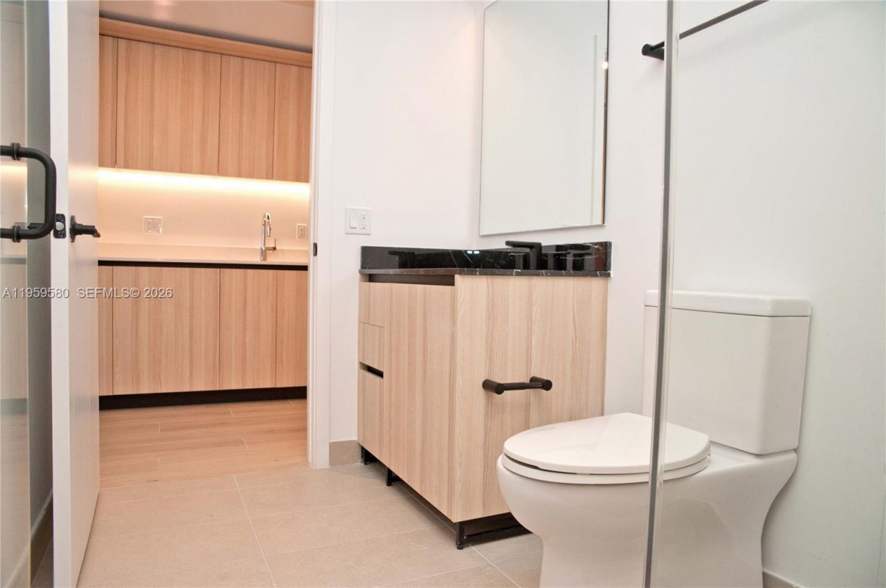 225 N Miami Ave, Unit 2306, Miami, FL 33128 Photo