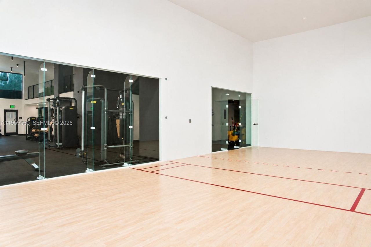 225 N Miami Ave, Unit 2306, Miami, FL 33128 Photo