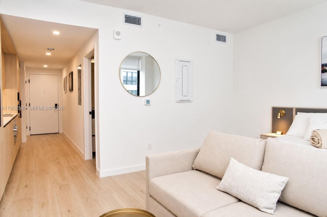 225 N Miami Ave, Unit 2306, Miami, FL 33128 Photo