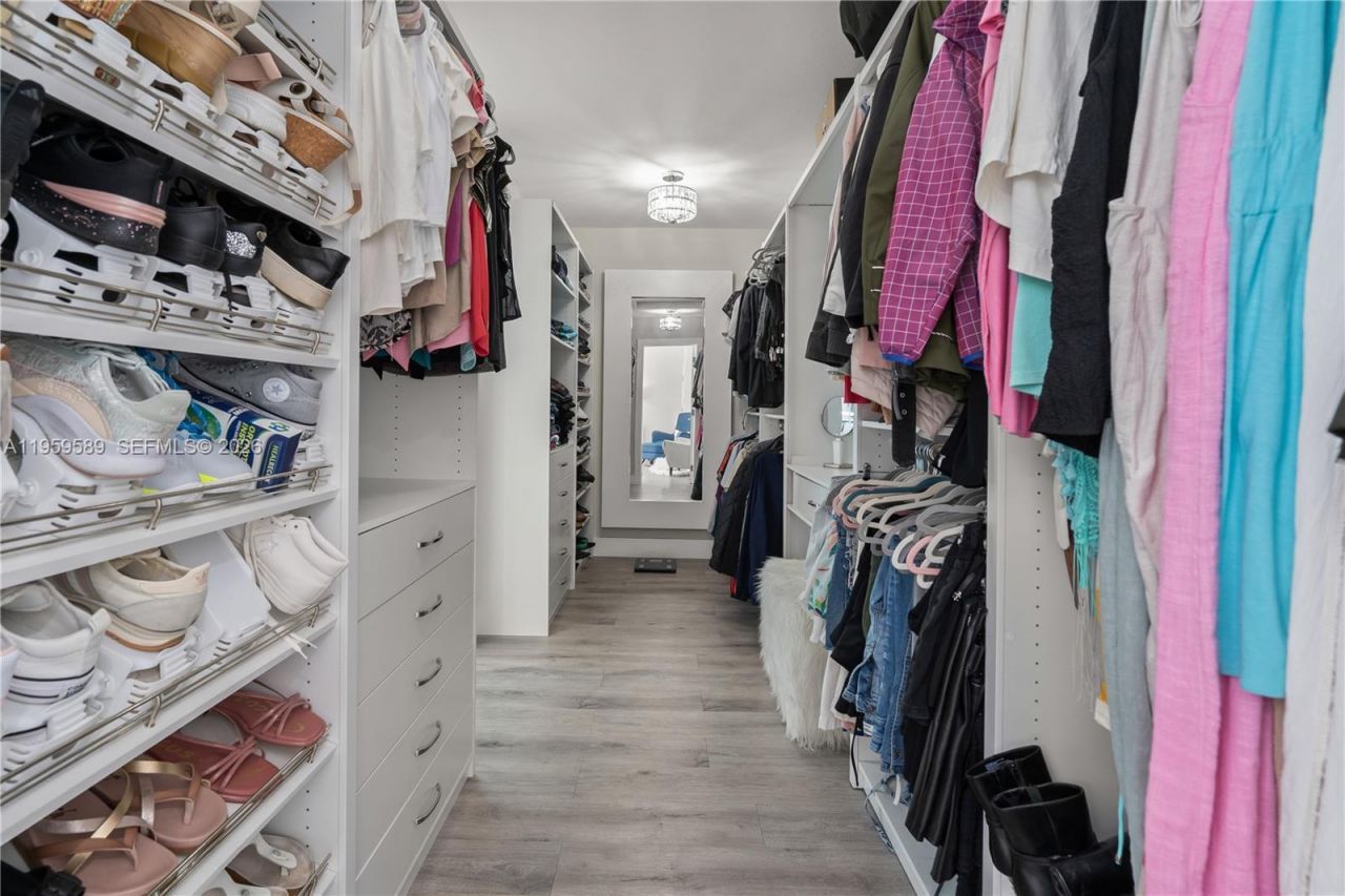 7330 SW 165th St, Palmetto Bay, FL 33157 Photo