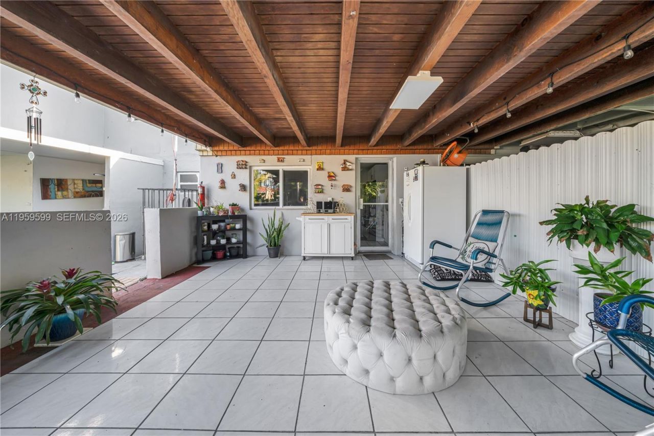 11021 SW 4th St , Sweetwater, FL 33174 Photo