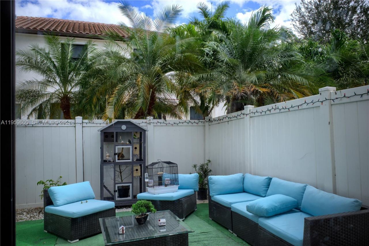 8915 W 35th Ave, Hialeah, FL 33018 Photo