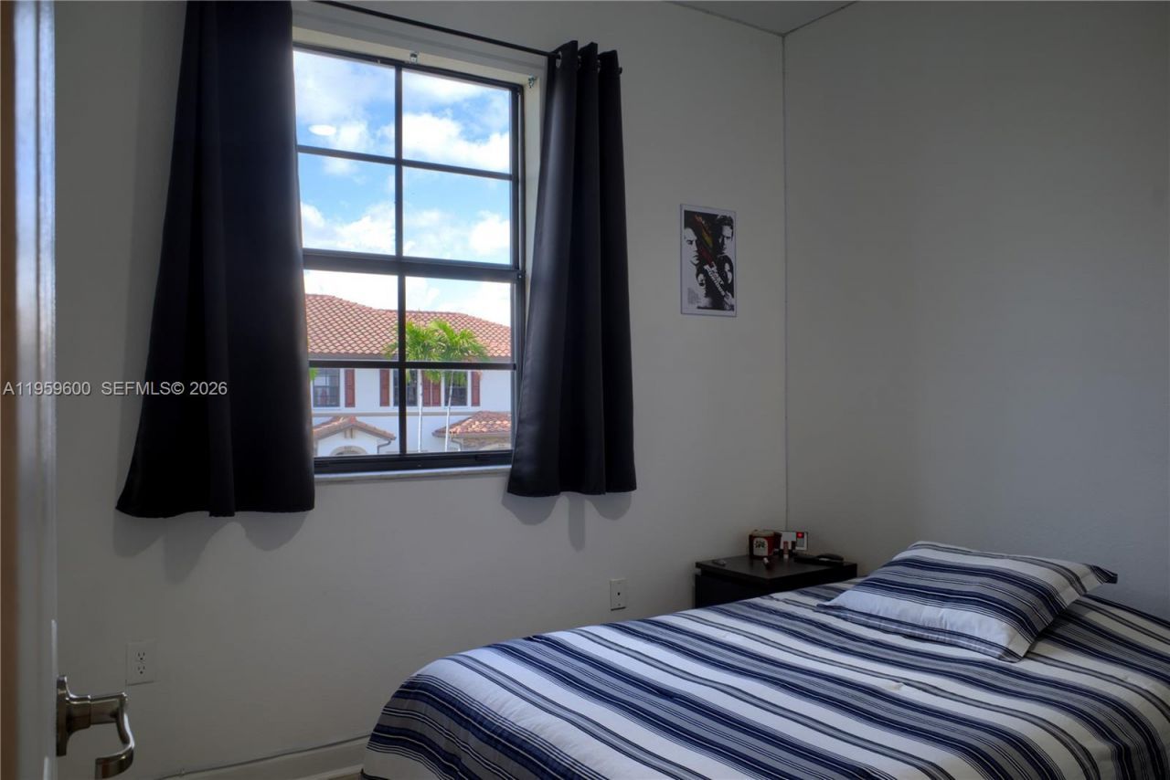 8915 W 35th Ave, Hialeah, FL 33018 Photo