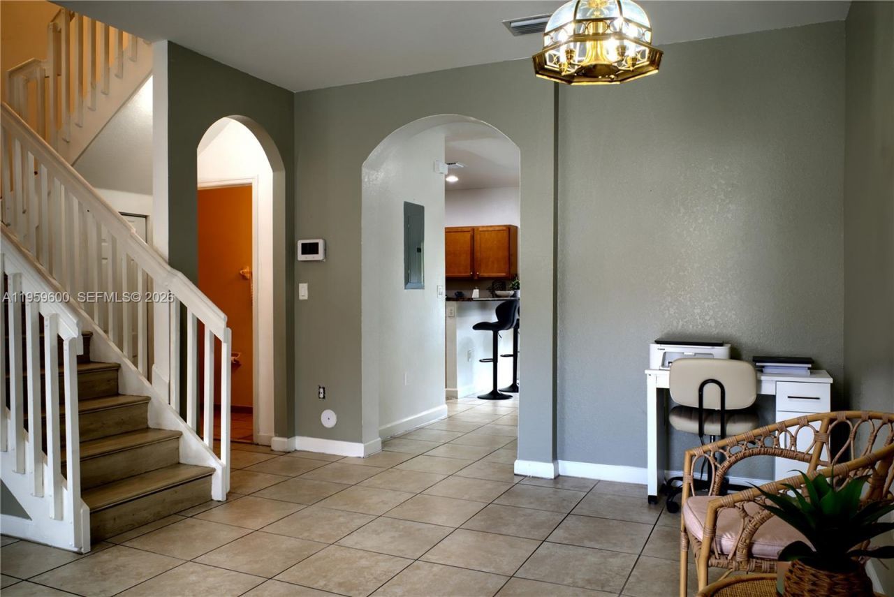 8915 W 35th Ave, Hialeah, FL 33018 Photo