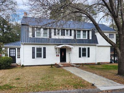 1006 10th Ave., Conway, SC 29526