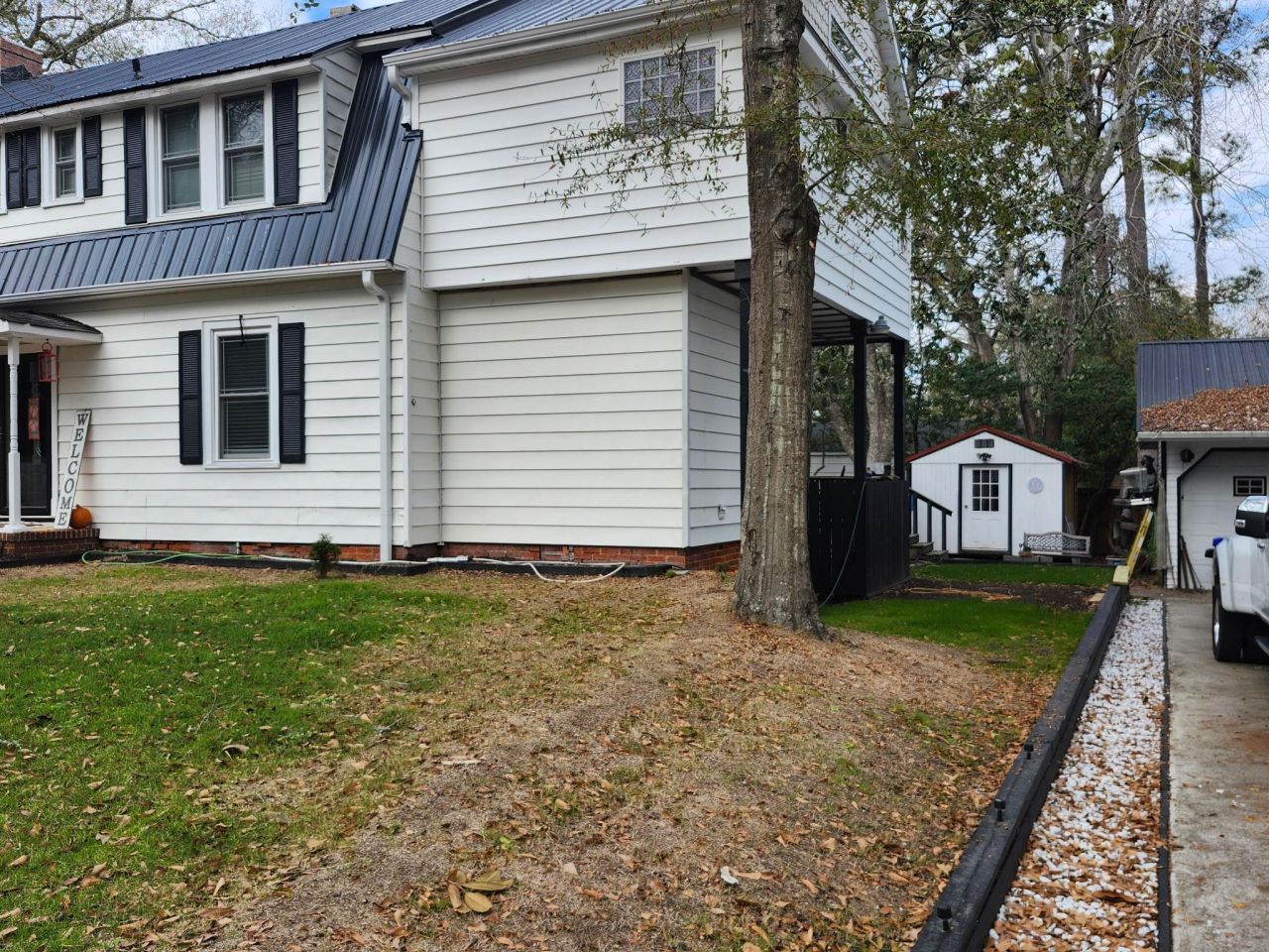 1006 10th Ave. Photo 2