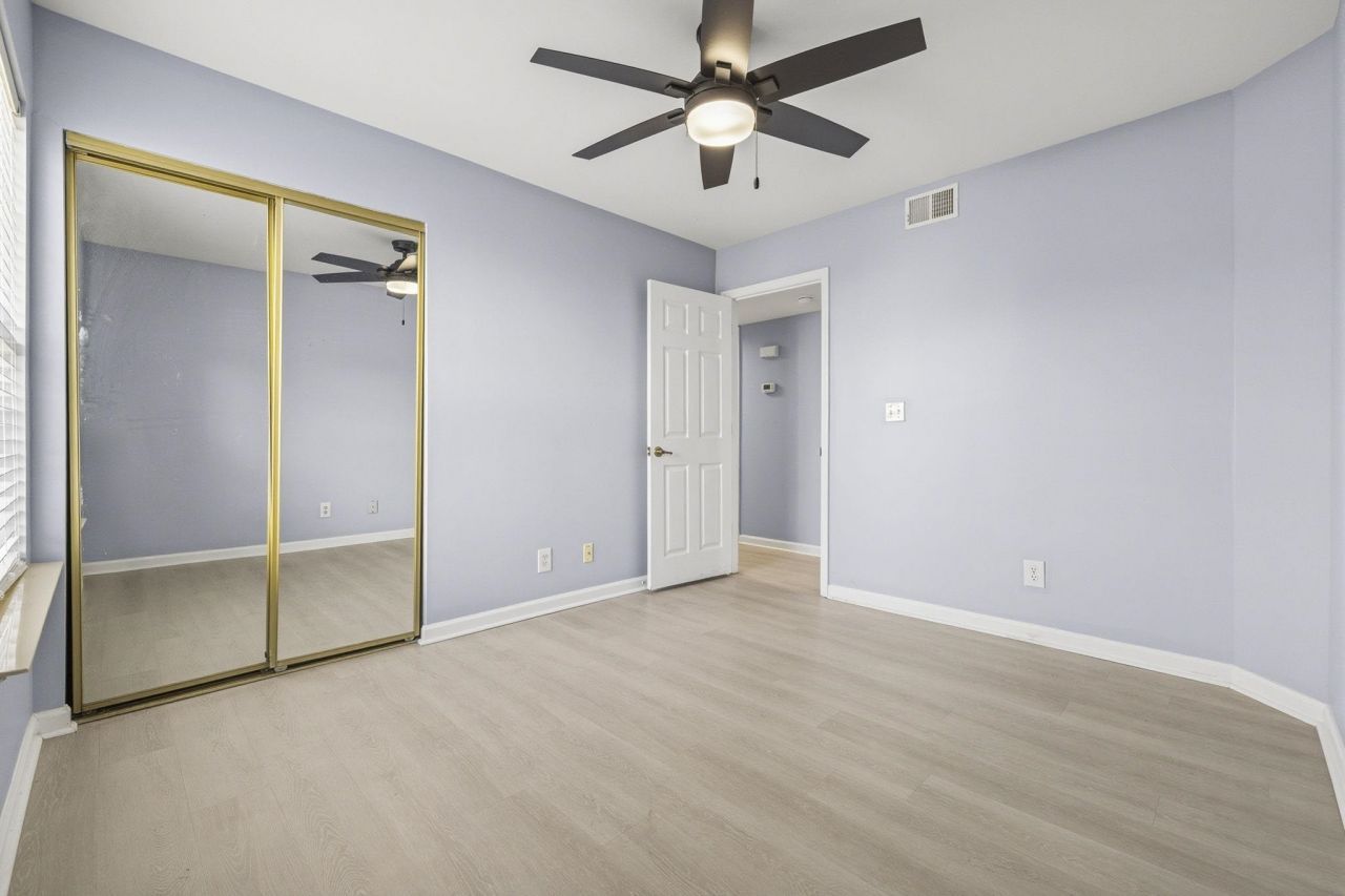 2226 Clearwater Dr. Photo 20