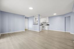 2226 Clearwater Dr. photo 4