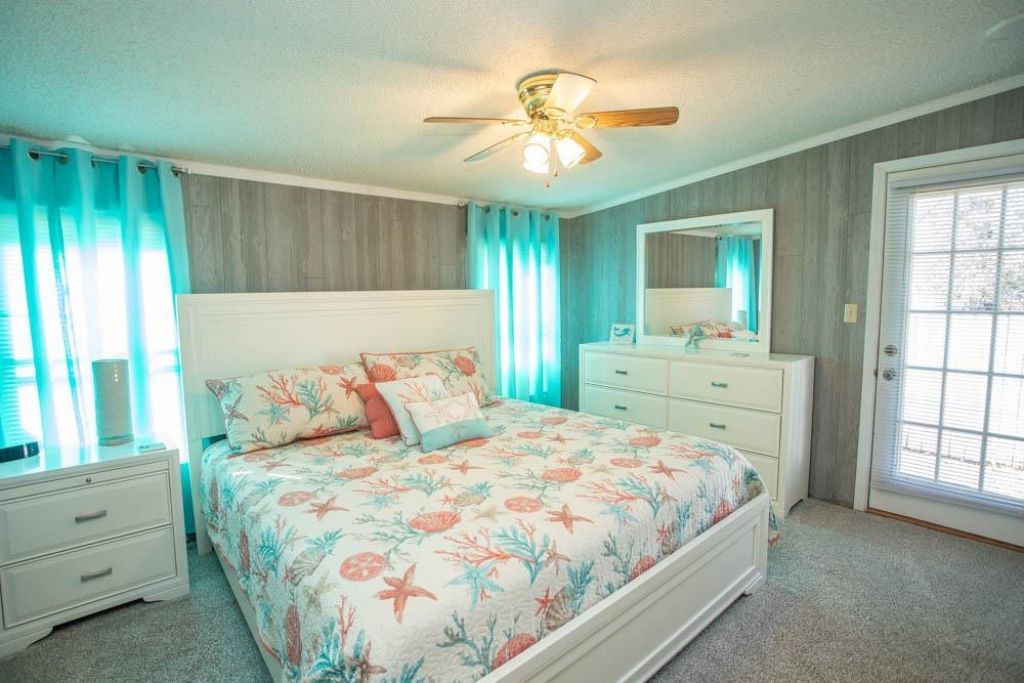 1567 Park Ln. Photo 17