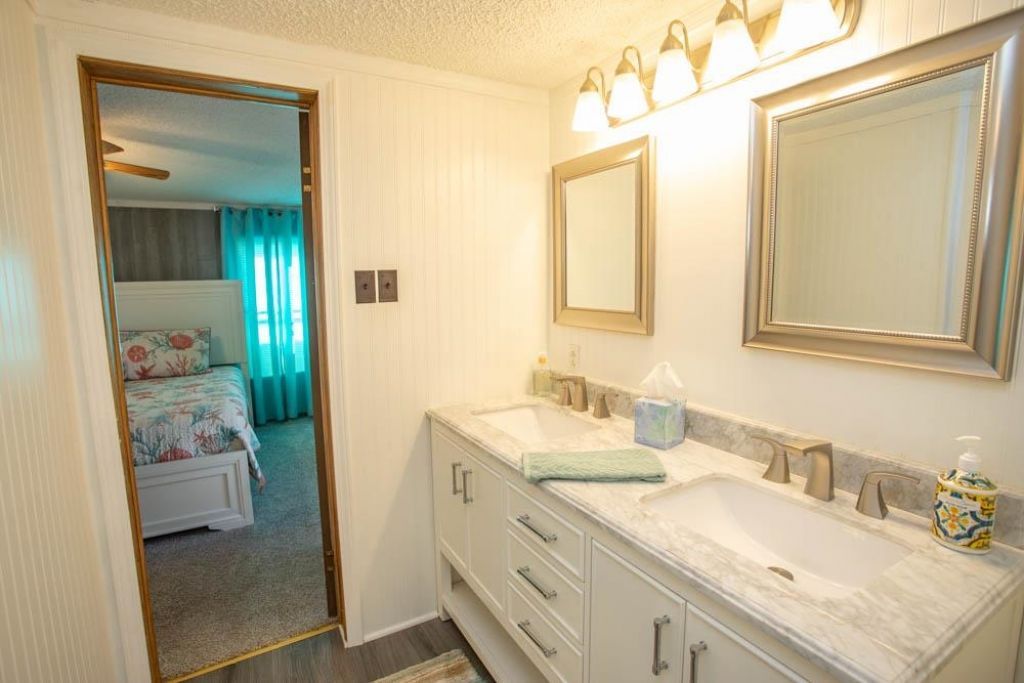 1567 Park Ln. Photo 24