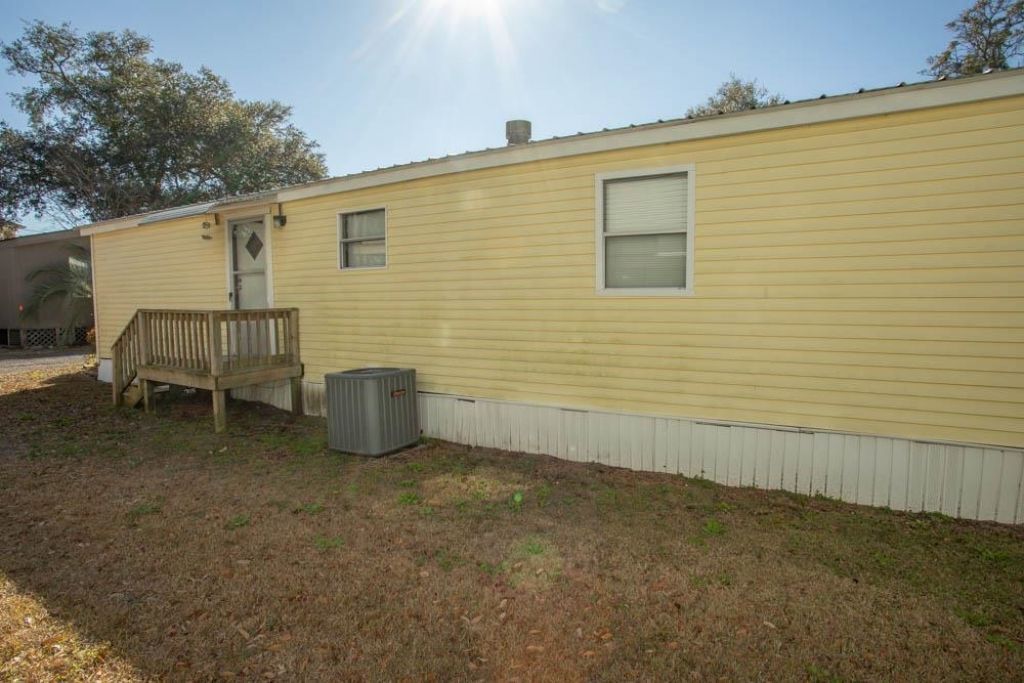 1567 Park Ln. Photo 38