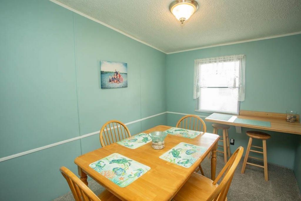 1567 Park Ln. Photo 9