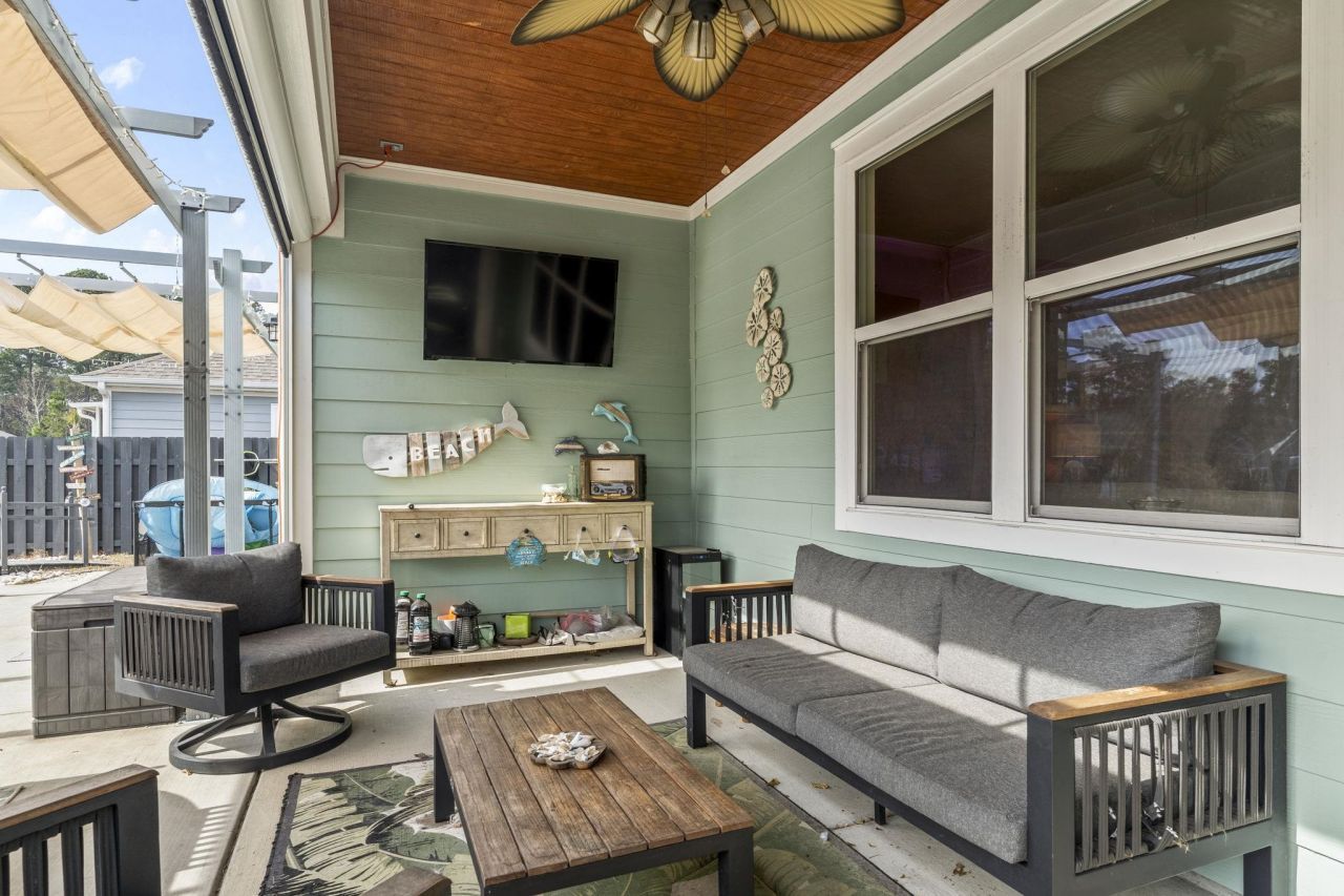 369 Castaway Key Dr. Photo 35