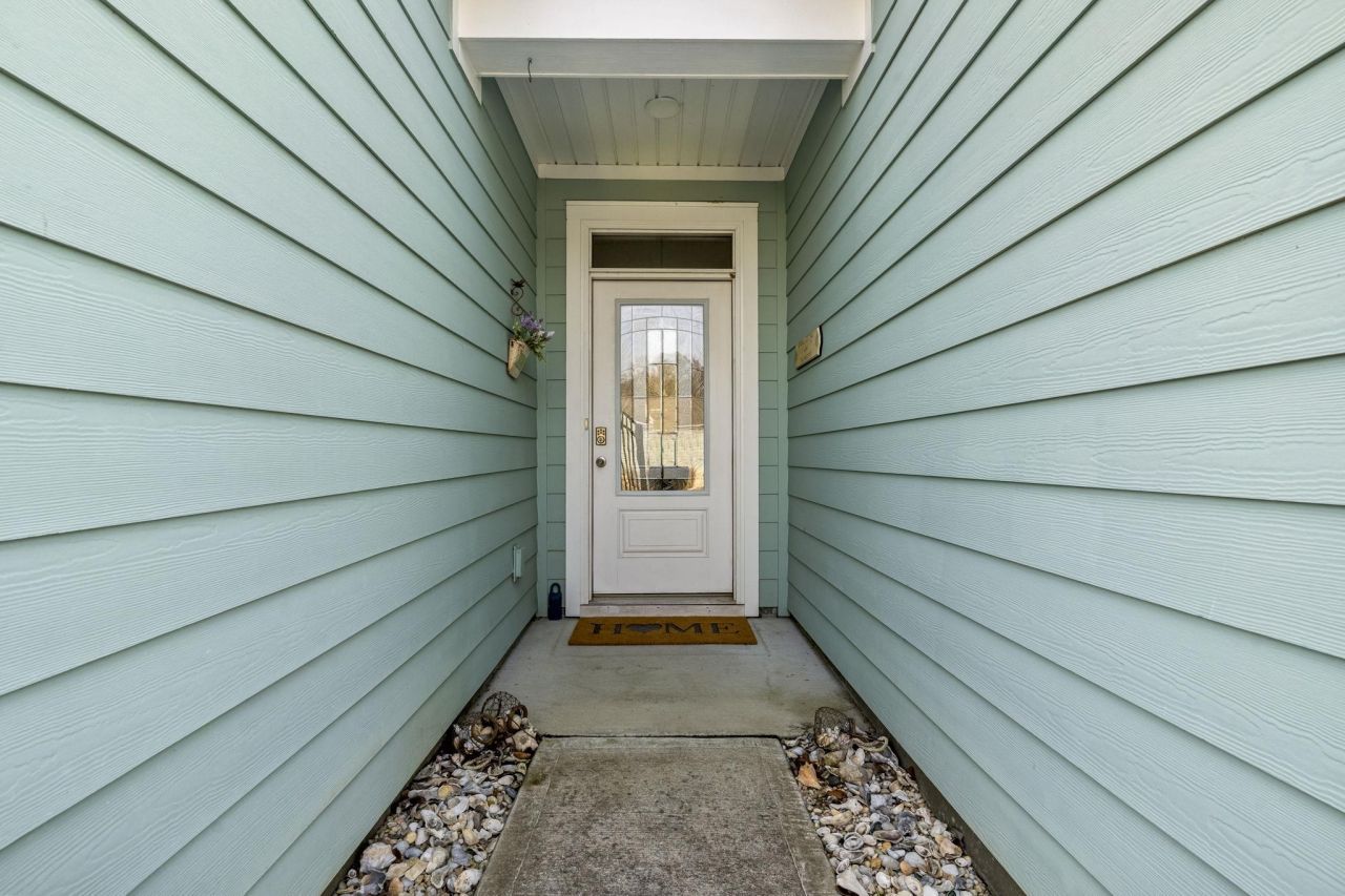 369 Castaway Key Dr. Photo 7