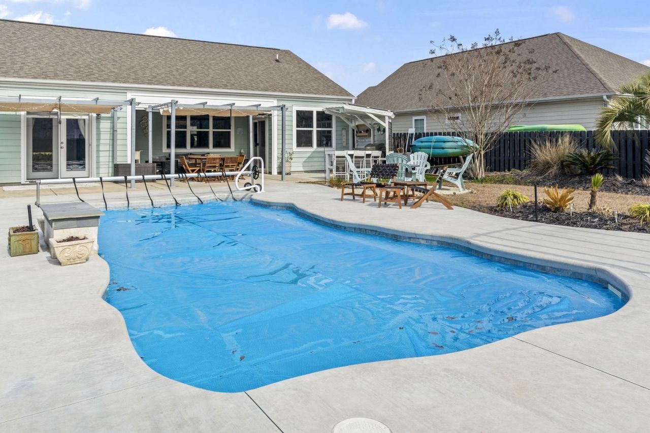 369 Castaway Key Dr. Photo 9