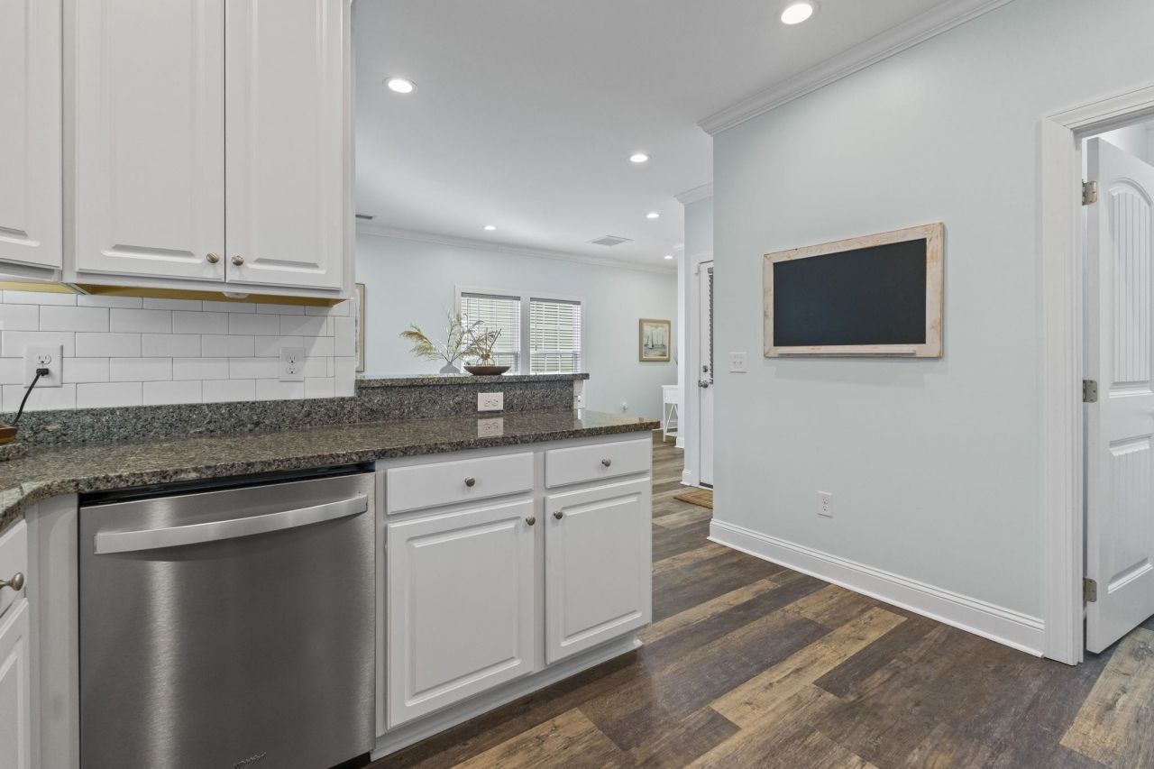 932 Leah Jayne Ln. Photo 11