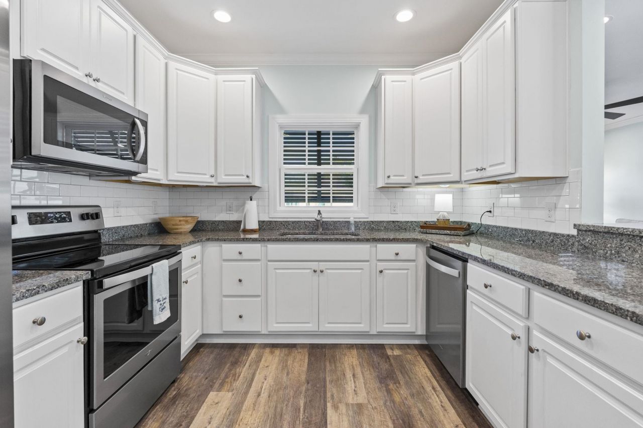 932 Leah Jayne Ln. Photo 6