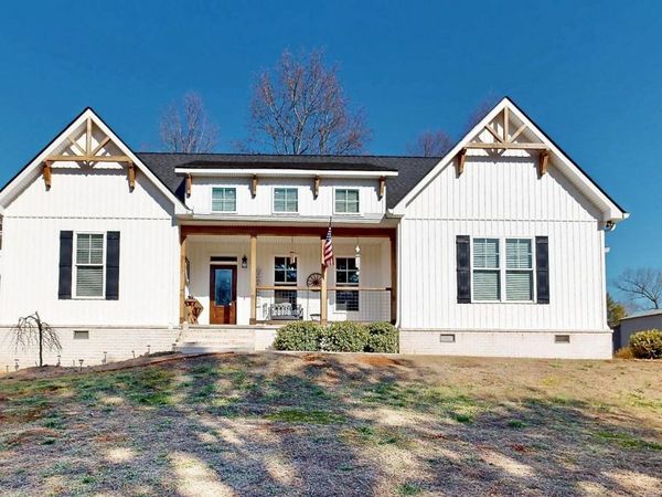 252 Brunner Rd, Sweetwater, TN 37874