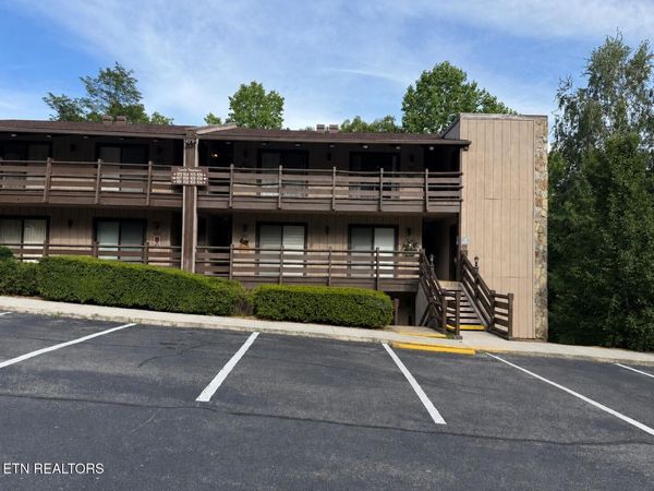 1081 Cove Rd, Sevierville, TN 37876