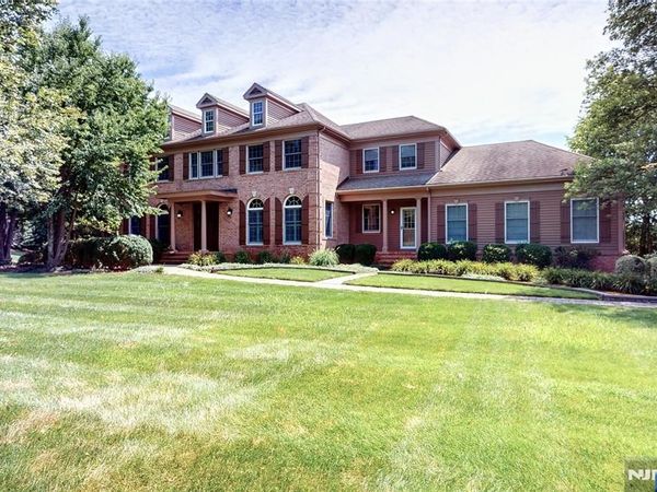 365 Mine Brook Road, FAR HILLS, NJ 07931