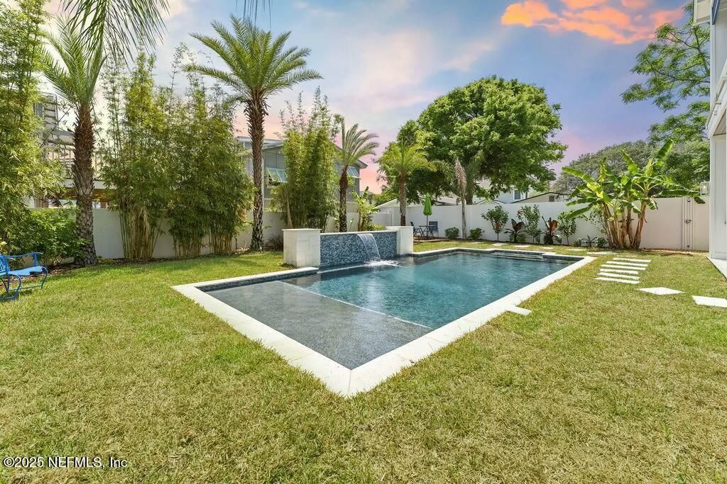 427 N 6th Street, Jacksonville Beach, FL 32250 Photo