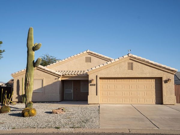 8431 W ALTOS Drive, Arizona City, AZ 85123