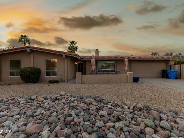 802 W CARIBBEAN Lane, Phoenix, AZ 85023
