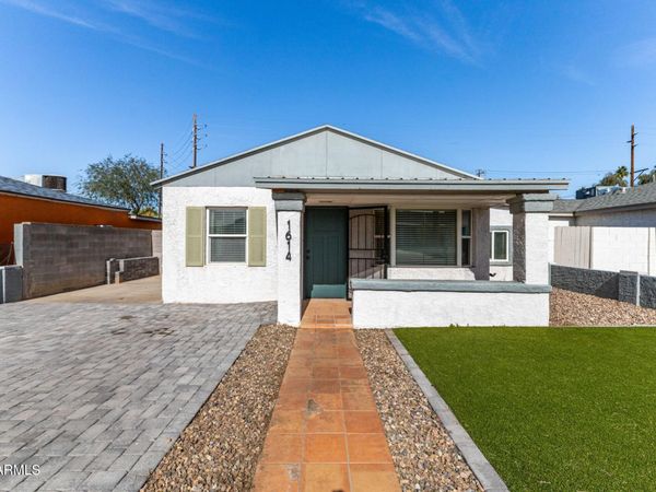 1614 W LYNWOOD Street, Phoenix, AZ 85007