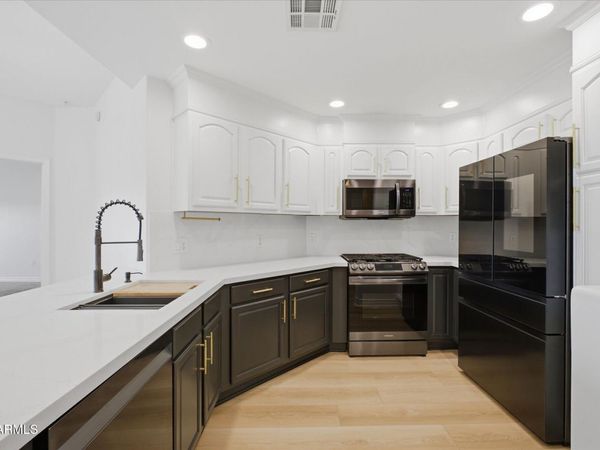 5350 E DEER VALLEY Drive, Unit 4429, Phoenix, AZ 85054