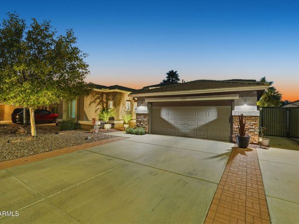 3640 S TOWER Avenue, Chandler, AZ 85286